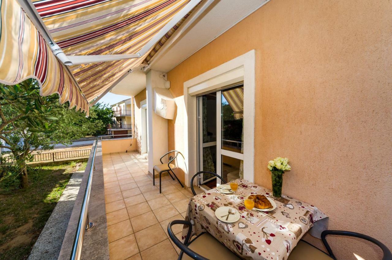 Mihael Apartment Zadar Ngoại thất bức ảnh